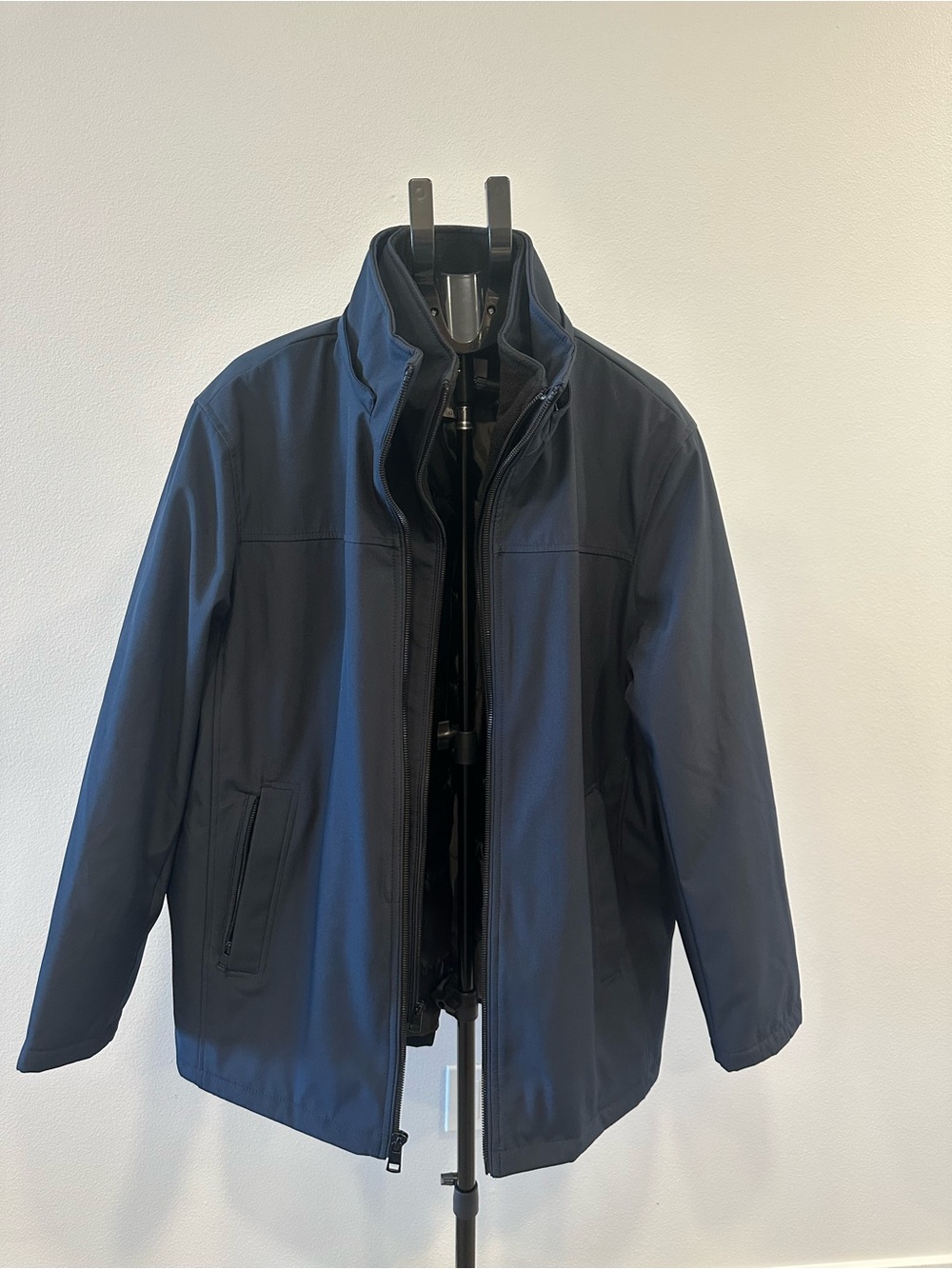 Calvin Klein Men's Navy Blue Performance Jacket